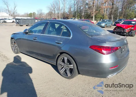 2022 Mercedes-Benz C 300 4Matic z USA, uszkodzony, nr VIN W1KAF4HBXNR039865